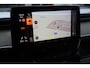 Volkswagen ID. Buzz 1st 77kWh SOH 94,55% | 204PK / 150kW, NL auto, wegklapbare trekhaak, 20" 'Solna' LMV, LED Matrix (IQ.Lights), stoel- en stuurwielverwarming, privacy glas, achteruitrijcamera, climatronic, adaptieve cruise control (acc), navigatie, keyless entry & go, verwarmbare voorruit, 2x schuifdeur, DAB+, Apple Carplay / Android Auto, elektrisch verstel-, verwarm- en inklapbare buitenspiegels, multifunctioneel stuurwiel, parkeersensoren voor en achter (pdc)
