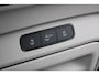 Volkswagen ID. Buzz 1st 77kWh SOH 94,55% | 204PK / 150kW, NL auto, wegklapbare trekhaak, 20" 'Solna' LMV, LED Matrix (IQ.Lights), stoel- en stuurwielverwarming, privacy glas, achteruitrijcamera, climatronic, adaptieve cruise control (acc), navigatie, keyless entry & go, verwarmbare voorruit, 2x schuifdeur, DAB+, Apple Carplay / Android Auto, elektrisch verstel-, verwarm- en inklapbare buitenspiegels, multifunctioneel stuurwiel, parkeersensoren voor en achter (pdc)