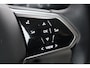 Volkswagen ID. Buzz 1st 77kWh SOH 94,55% | 204PK / 150kW, NL auto, wegklapbare trekhaak, 20" 'Solna' LMV, LED Matrix (IQ.Lights), stoel- en stuurwielverwarming, privacy glas, achteruitrijcamera, climatronic, adaptieve cruise control (acc), navigatie, keyless entry & go, verwarmbare voorruit, 2x schuifdeur, DAB+, Apple Carplay / Android Auto, elektrisch verstel-, verwarm- en inklapbare buitenspiegels, multifunctioneel stuurwiel, parkeersensoren voor en achter (pdc)