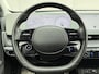 Hyundai Ioniq 5 Lounge 77.4 kWh / SOH 100% / Fabrieksgarantie t/m 03-2028 / 8 jaar Batterijgarantie vanaf nieuw / Dealer onderhouden / CCS snelladen / Trekgewicht 1600 kg / Warmtepomp / Head Up Display / Elektrische achterklep / Rondomzicht camera / Stuur- Stoel & Achterbank verwarming / Stoelventilatie /