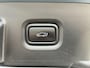 Hyundai Ioniq 5 Lounge 77.4 kWh / SOH 100% / Fabrieksgarantie t/m 03-2028 / 8 jaar Batterijgarantie vanaf nieuw / Dealer onderhouden / CCS snelladen / Trekgewicht 1600 kg / Warmtepomp / Head Up Display / Elektrische achterklep / Rondomzicht camera / Stuur- Stoel & Achterbank verwarming / Stoelventilatie /