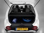 Hyundai Inster Evolve 49 kWh | Achteruitrijcamera | Adaptieve Cruise Control | Navigatie | 17Inch Velgen | Verschuifbare En Neerklapbare Achterbank |