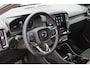 Volvo C40 Recharge Plus 69 kWh | Lichtmetalen Velgen 20" | Panoramadak |Microtech/Nubuck Stoelen| Verwarmbare voorstoelen+stuurwiel | Achteruitrijcamera | Warmtepomp | Adaptieve Cruise Control | Extra Getint Glas Achter|