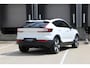 Volvo C40 Recharge Plus 69 kWh | Lichtmetalen Velgen 20" | Panoramadak |Microtech/Nubuck Stoelen| Verwarmbare voorstoelen+stuurwiel | Achteruitrijcamera | Warmtepomp | Adaptieve Cruise Control | Extra Getint Glas Achter|