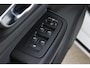 Volvo V60 B3 R-design | Adaptieve Cruise Control met Pilot Assist | Verwarmbare voorstoelen + stuurwiel | Park Assist voor + achter | Parkeercamera | Blind Spot | Elektrisch bedienbare bestuurdersstoel