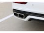 Volvo V60 B3 R-design | Adaptieve Cruise Control met Pilot Assist | Verwarmbare voorstoelen + stuurwiel | Park Assist voor + achter | Parkeercamera | Blind Spot | Elektrisch bedienbare bestuurdersstoel