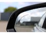Volvo V60 B3 R-design | Adaptieve Cruise Control met Pilot Assist | Verwarmbare voorstoelen + stuurwiel | Park Assist voor + achter | Parkeercamera | Blind Spot | Elektrisch bedienbare bestuurdersstoel