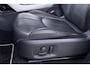Land Rover Range Rover Evoque 2.0 eD4 HSE | Panoramadak | Stoel+Stuurverwarming | Trekhaak | Memory | Camera | 20 Inch