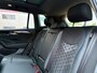 Volkswagen Tiguan R-Line Edition - eHybrid | 'App-Connect' draadloze smartphone integratie | Achteruitrijcamera (Rear View) | Automatische afstandsregeling (Adaptive Cruise Control)