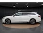 Skoda Superb Combi 1.5 TSI PHEV Sportline | Pano Dak | Head-up Display | 360 Camera | CANTON Audio | Side Assist | ACC | Elek. Achterklep | Elek. Stoelen | Stoelverwarming-/ventilatie | Sportstoelen | 18'' |