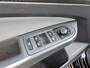 Volkswagen Golf 1.5 eTSI R-Line Business+ Automaat | Schuifdak | Cruise | Clima | Stoel & Stuur verwarming | Apple Carplay of Android Auto