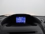 Ford Kuga 1.5 Titanium Styling Pack Trekhaak met afneembare kogel, Bluetooth, Cruise control, Parkeersensor voor en achter, Dakrails, Verwarmde voorruit, Voorstoelen verwarmd. Ruime en comfortabele Ford Kuga 1.5 Titanium Styling Pack met hoge instap en veel rijcomfort. Voorzien van een krachtige en soepele motor, een royale bagageruimte en een luxe Titanium-uitvoer