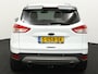 Ford Kuga 1.5 Titanium Styling Pack Trekhaak met afneembare kogel, Bluetooth, Cruise control, Parkeersensor voor en achter, Dakrails, Verwarmde voorruit, Voorstoelen verwarmd. Ruime en comfortabele Ford Kuga 1.5 Titanium Styling Pack met hoge instap en veel rijcomfort. Voorzien van een krachtige en soepele motor, een royale bagageruimte en een luxe Titanium-uitvoer