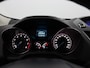 Ford Kuga 1.5 Titanium Styling Pack Trekhaak met afneembare kogel, Bluetooth, Cruise control, Parkeersensor voor en achter, Dakrails, Verwarmde voorruit, Voorstoelen verwarmd. Ruime en comfortabele Ford Kuga 1.5 Titanium Styling Pack met hoge instap en veel rijcomfort. Voorzien van een krachtige en soepele motor, een royale bagageruimte en een luxe Titanium-uitvoer