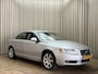 Volvo S80 2.5 T Momentum 200 PK / Org.NL! / Leder / Navigatie / Cruise / ECC Clima / PDC / 18'' LMV