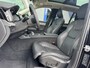 Volvo XC90 2.0 T8 Plug-in hybrid AWD Ultra Dark 455pk Luchtvering / Trekhaak / Massage Stoelen