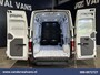 Volkswagen Crafter 2.0 TDI 141pk L3H3 L2H2 Euro6 Airco | Camera | Apple Carplay | Cruisecontrol | Chauffeursstoel Android Auto, Massagestoel