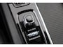 Volvo XC60 T8 Twin Engine Momentum | ACC | Panoramadak | Luchtvering | Bowers&Wilkins | 360° Camera | Trekhaak