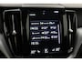 Volvo XC60 T8 Twin Engine Momentum | ACC | Panoramadak | Luchtvering | Bowers&Wilkins | 360° Camera | Trekhaak