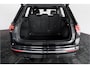 Volkswagen Tiguan R-Line|Panoramadak|Head-up|Virtualcockpit|Stoelverwarming