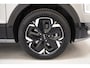 Kia Niro EV e-Niro DynamicLine 64.8 kWh 3-fase [ Navi Adapt.cruise Camera Stoel-en stuurverwarming ]
