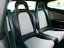 Volkswagen Scirocco 1.4 TSI 122pk Clima Cruise PDC Panorama Xenon 18-inch