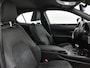 Lexus UX 250h Business Line | Trekhaak | Parkeersensoren | Stoelverwarming | Stuurverwarming |