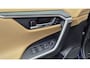 Toyota RAV4 2.5 Hybrid Executive, Panoramadak, Trekhaak, NL Auto!