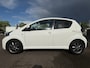 Toyota Aygo 1.0-12V Dynamic Navigator I Airco I Navigatie I Zuinig