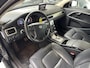 Volvo V70 2.5T Momentum Dealer onderhouden,Leder interieur,High performance sound,Garantie..