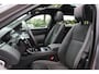 Land Rover Range Rover Velar 2.0 P400e R-Dynamic SE / Panoramadak / Camera / Head-up / Leder&Alcantara / 20'' / Matrix LED / Stoelverwarming / Dodehoek / DAB / Cruise Control