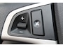 Hyundai i20 1.4i-101pk DynamicVersion. Voor de snelle beslisser, nette Hyundai ! Airco, 5-drs, radio/cd, trekhaak met afneemb. kogel, metallic lak etc.
