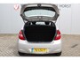 Hyundai i20 1.4i-101pk DynamicVersion. Voor de snelle beslisser, nette Hyundai ! Airco, 5-drs, radio/cd, trekhaak met afneemb. kogel, metallic lak etc.