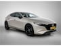 Mazda 3 2.5 e-SkyActiv-G M Hybrid 140 Homura | Stoelverwarming | Apple Carplay/Android Auto |