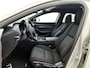Mazda 3 2.5 e-SkyActiv-G M Hybrid 140 Homura | Stoelverwarming | Apple Carplay/Android Auto |