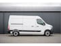 Renault Master Bleu DCI 135PK | L2H2 | Nieuw | Navi | 3-Zits | LED | Cruise | Airco