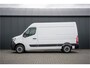 Renault Master Bleu DCI 135PK | L2H2 | Nieuw | Navi | 3-Zits | LED | Cruise | Airco