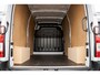 Renault Master Bleu DCI 135PK | L2H2 | Nieuw | Navi | 3-Zits | LED | Cruise | Airco