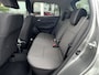 Suzuki Swift 1.2 Select Smart Hybrid CVT Automaat | Meerdere kleuren beschikbaar | €1.600,- voordeel | Adapt. Cruise | Camera | Stoelverwarming | 16'' | Dodehoek | Carplay/Android Auto | Smart Entry |