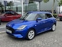 Suzuki Swift 1.2 Select Smart Hybrid CVT Automaat | Meerdere kleuren beschikbaar | €1.600,- voordeel | Adapt. Cruise | Camera | Stoelverwarming | 16'' | Dodehoek | Carplay/Android Auto | Smart Entry |