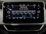 Volkswagen T-Roc 1.0 TSI Life Edition GOAL 116 pk | Navigatie | Parkeersensoren (Park assist) | Autom. airco | Adaptieve cruise control | Stoelverwarming |