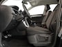 Volkswagen T-Roc 1.0 TSI Life Edition GOAL 116 pk | Navigatie | Parkeersensoren (Park assist) | Autom. airco | Adaptieve cruise control | Stoelverwarming |