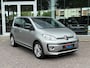 Volkswagen Up! 1.0 60PK Up! Beats| Camera|Stoelverwarming|Climate|Rijklaarprijs incl garantie