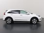 Kia Niro EV e-Niro ExecutiveLine Editon 64 kWh | Trekhaak | Cruise Control Adaptief | JBL Sound | Leder | Stoel / Stuurverwarming | Led Koplampen | Navigatie |