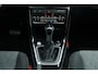 Volkswagen T-Cross 1.0 TSI Life Edition / Stoelverwarming / DAB / Adaptive cruise