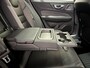 Volvo V60 2.0 T8 Recharge AWD R-Design Pano B&W 360° Memory Trekh.