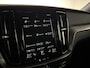 Volvo V60 2.0 T8 Recharge AWD R-Design Pano B&W 360° Memory Trekh.