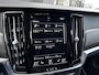 Volvo V90 2.0 T8 AWD R-Design 391PK | Pano | H&K Audio | Head Up | Memory | €31.900,- Incl. BTW.