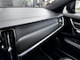 Volvo V90 2.0 T8 AWD R-Design 391PK | Pano | H&K Audio | Head Up | Memory | €31.900,- Incl. BTW.