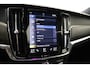 Volvo V90 2.0 T8 AWD R-Design 391PK | Pano | H&K Audio | Head Up | Memory | €31.900,- Incl. BTW.